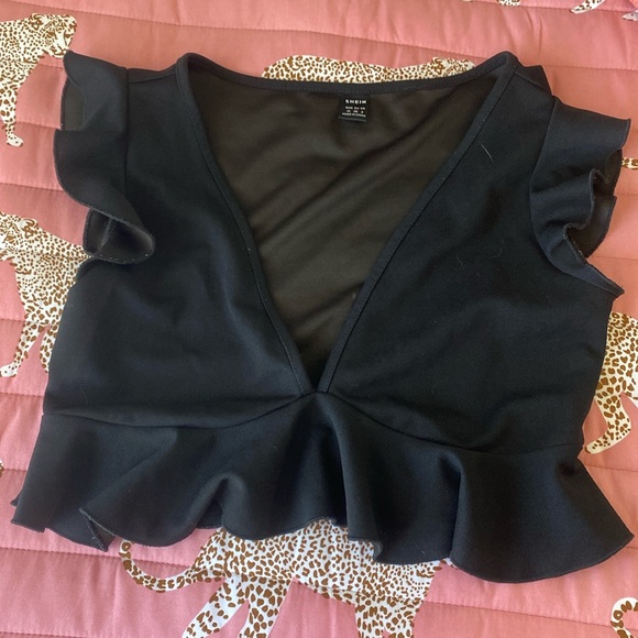 SHEIN Tops - Shein cropped deep v black top